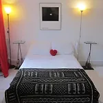 Bed & Breakfast La Maison De Natasha Castillon-en-Couserans