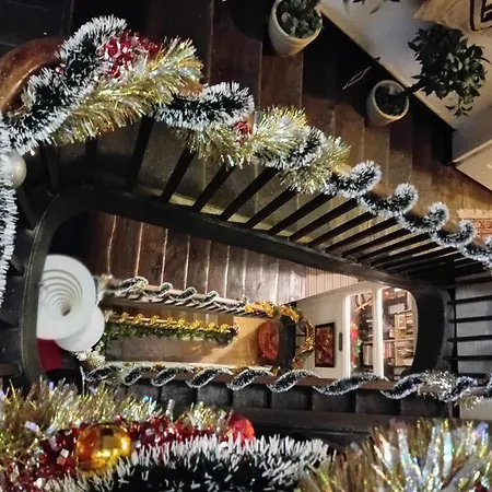 La Maison De Natasha Castillon-en-Couserans