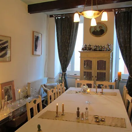Alojamento de Acomodação e Pequeno-almoço La Maison De Natasha