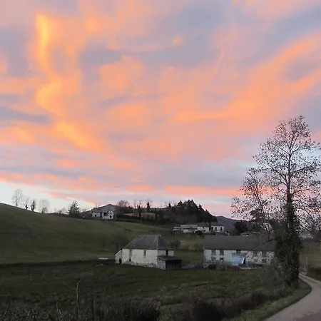 Oda ve Kahvaltı La Maison De Natasha 3*