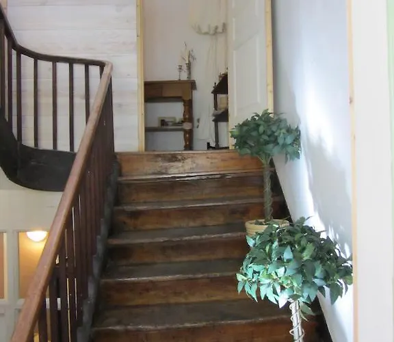 La Maison De Natasha Bed & Breakfast 3*