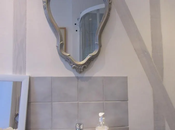 La Maison De Natasha 3*