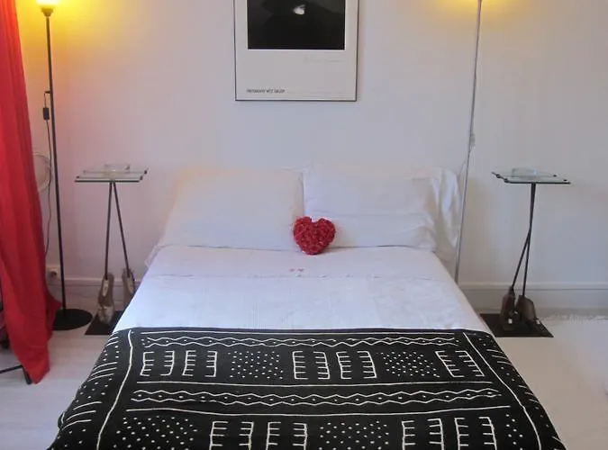 Bed & Breakfast La Maison De Natasha Castillon-en-Couserans