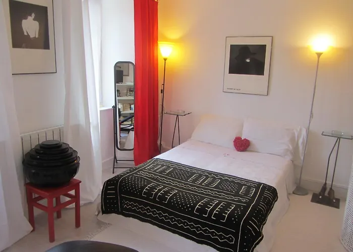 La Maison De Natasha Bed & Breakfast